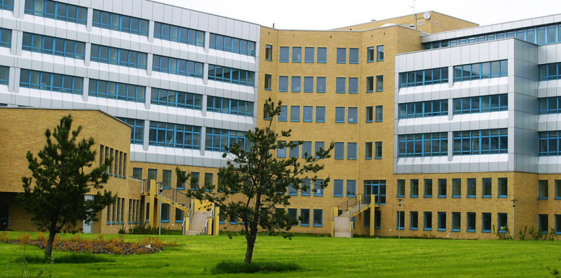 [AUDIO]  SZPITAL POWIATOWY W RADOMSKU ZATRUDNI  - oferty pracy