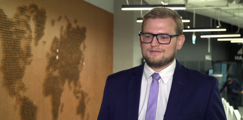 fot: Newseria / Jak podkreśla, agencje kosmiczne mają coraz więcej narzędzi pozwalających im obserwować niebo i śledzić obiekty, które mogą stanowić potencjalne zagrożenie dla bezpieczeństwa.