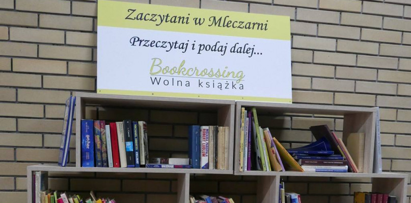 Centrum Handlowe Stara Mleczarnia w Radomsku: bookcrossing - podziel się książką. //foto: facebook.com Bookcrossing Radomsko Zaczytani w Mleczarni // spotradomsko.pl
