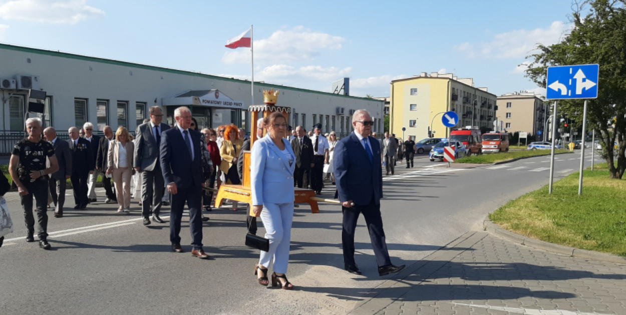 fot: Procesja Jadwiżańska w ramach Radomszczańskich Dni Rodziny 2023 (zdj. Aneta Bogdan)
