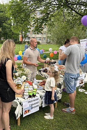 Piknik rodzinny w przedszkolu nr 10 w Radomsku-240