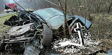 Tragiczny poranek pod Radomskiem. Nie żyje kierowca, zginął w wypadku na DK91 -10604