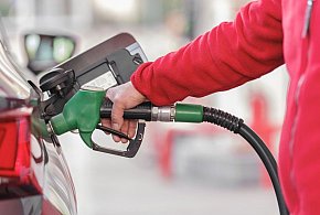 Ceny paliw. Kierowcy nie odczują zmian, eksperci mówią o "napiętej sytuacji"-16209