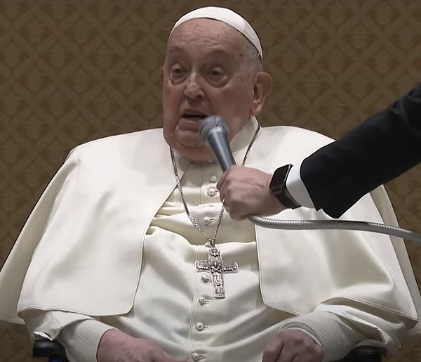 Tragiczne wieści z Watykanu! Papież Franciszek nie żyje-22642