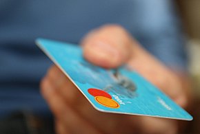 Unia szykuje nowy system płatności. Karty nie będą już takie same-22941