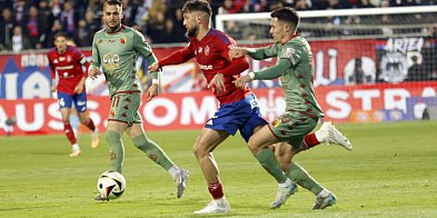 Ekstraklasa piłkarska - potknięcie Rakowa, w niedzielę szansa Lecha-22978