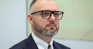 Dyrektor ZUS: ruszają wypłaty renty wdowiej, w pierwszym terminie otrzyma ją 86 ty-23500