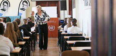 MEN rezygnuje z egzaminu maturalnego z języka łacińskiego -23578