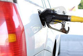 Ceny paliw w Polsce. Benzyna i LPG tanieją, ale diesel nie chce odpuścić-23685