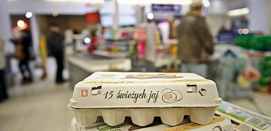 CBOS: wysoka jakość i krajowe pochodzenie to główne kryteria wyboru Polaków przy z-23752
