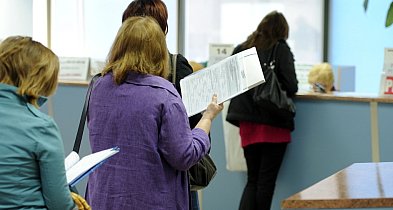 Raport: średnia kwota PIT-u Polaków to 5 tys. zł; wzrost o 42 proc. w dwa lata-23899