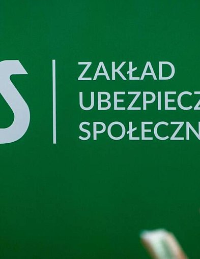 ZUS: 755,2 tys. osób otrzymało wyższe świadczenia w ramach renty wdowiej-23967