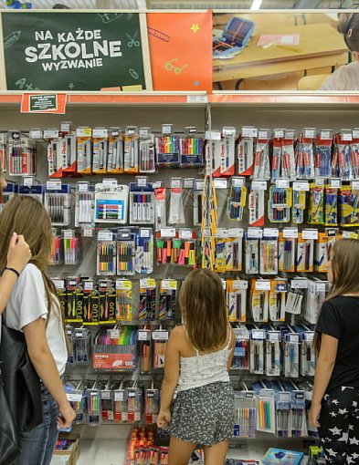 Raport: w tym roku szkolna wyprawka droższa o blisko 3 proc.-24322
