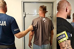 Trzech mężczyzn aresztowanych za rozbój w centrum Radomska-24410