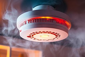 Rewolucja w przepisach pożarowych. Nowe obowiązki dla właścicieli domów i firm-25222