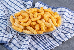 Popularne chrupki mogą Ci zaszkodzić. GIS alarmuje po kontroli-25300