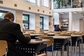 Zmiany w przepisach o wynagrodzeniach. Zapłacą za gotowość do pracy-25305