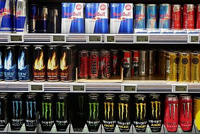Popularne napoje pójdą ostro w górę. Rząd szykuje podwyżkę VAT-25710