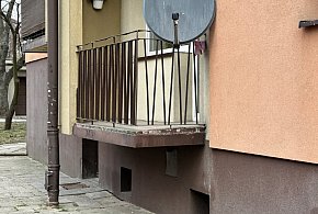 Mężczyzna złapany przy kradzieży bielizny z balkonu w Piotrkowie Trybunalskim