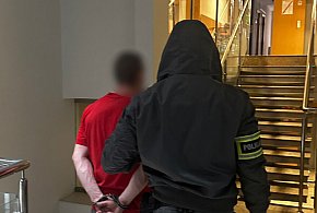 Znów groził właścicielowi lokalu w Piotrkowie Trybunalskim. 39-latek zatrzymany po