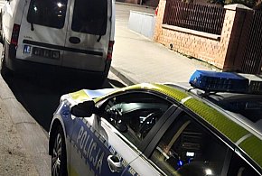 KPP Radomsko: 39-latek przyjechał na policję autem mimo zakazu i miał ponad 1,5‰