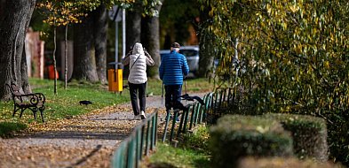 Naukowcy: dłuższy spacer lepszy niż kilka krótkich-25216