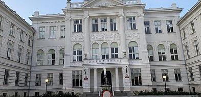 Piotrków Trybunalski: Oskarżony o spowodowanie wypadku na A1 podważa dowody oskarż-26107