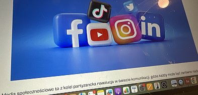 „Rz": Polacy widzą problem z social mediami