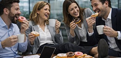 Zanim nastał czas pączków w biurze, w tłusty czwartek były kuligi i uczty