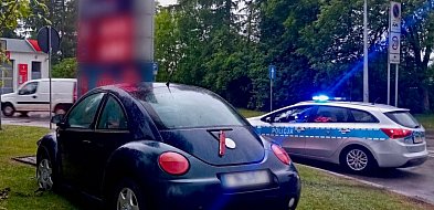 Pijana jak świnia 36-latka wjechała w pylon stacji benzynowej w Radomsku