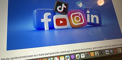 „Rz": Polacy widzą problem z social mediami