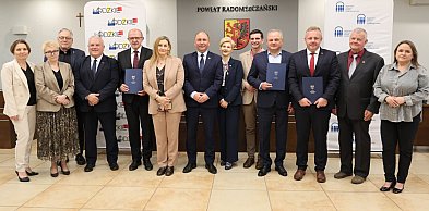 Nowa winda i remonty łazienek, dofinansowanie z środków PFRON na 3 zadania
