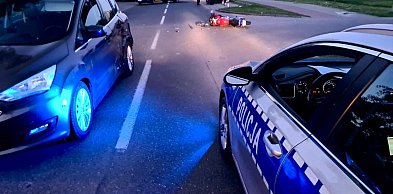 Wypadek drogowy na ulicy Jagiellońskiej w Radomsku. Kierowca motocykla w szpitalu