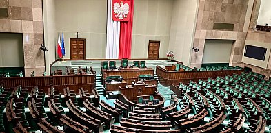 CBOS: KO - 28,5 proc.; PiS - 22,1 proc.; Konfederacja - 12,8 proc.; KKP - 9,4 proc