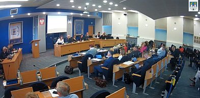 Częstochowa: Podejrzany o korupcję prezydent miasta z wotum zaufania od rady miast