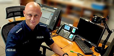 Kiedy liczą się minuty… Dyżurny policji z Radomska po raz drugi pomaga-26026
