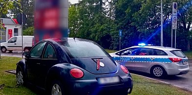 Pijana jak świnia 36-latka wjechała w pylon stacji benzynowej w Radomsku