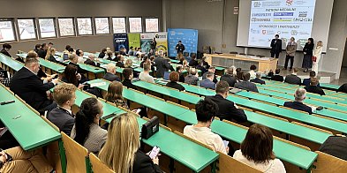 W Częstochowie rozpoczęło się IV Forum Prawno-Ekonomicz