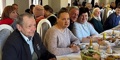 Wielkanoc bez samotności w Radomsku. Wspólne śniadanie