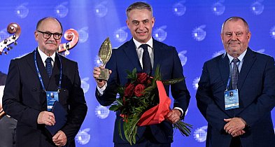 Krzysztof Gawkowski z nagrodą Człowieka Roku 2025 Forum Ekonomicznego w Karpaczu-24453