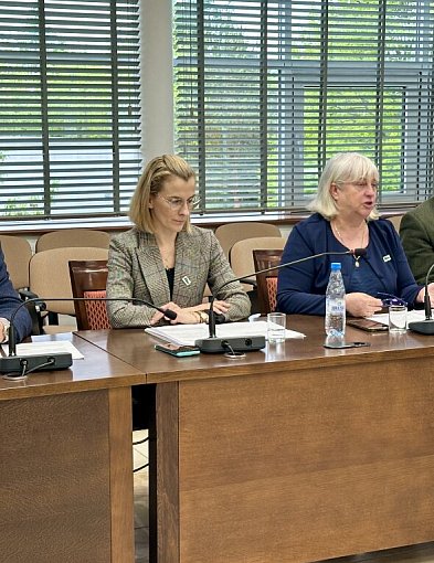Powiatowa Rada Rynku Pracy w Radomsku m.in. o środkach na rozpoczęcie JDG