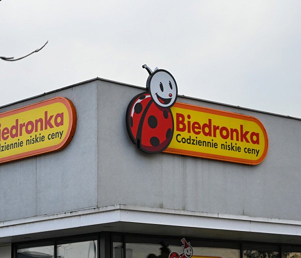 Nowe rozwiązanie w popularnej sieci. Ma ułatwić codzienne zakupy-24987
