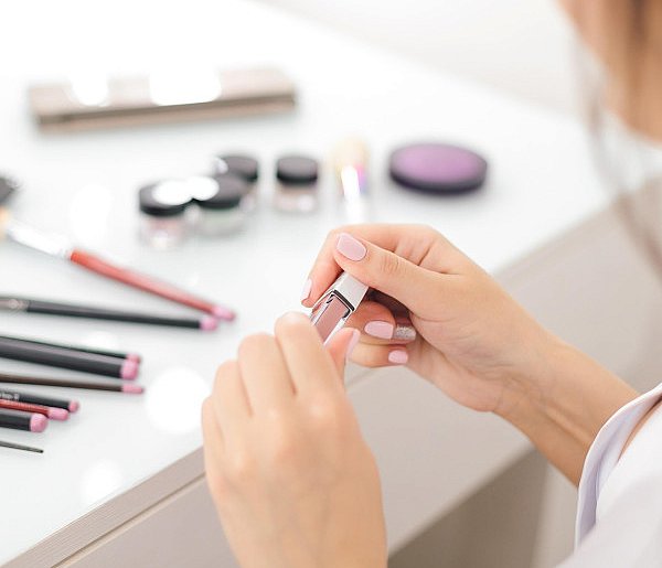 Nie używaj tych kosmetyków. GIS ostrzega przed produktami-25615