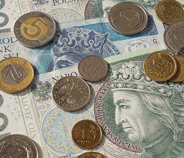 Płaca minimalna wzrasta od 1 stycznia. Skutki odczują miliony Polaków-26042