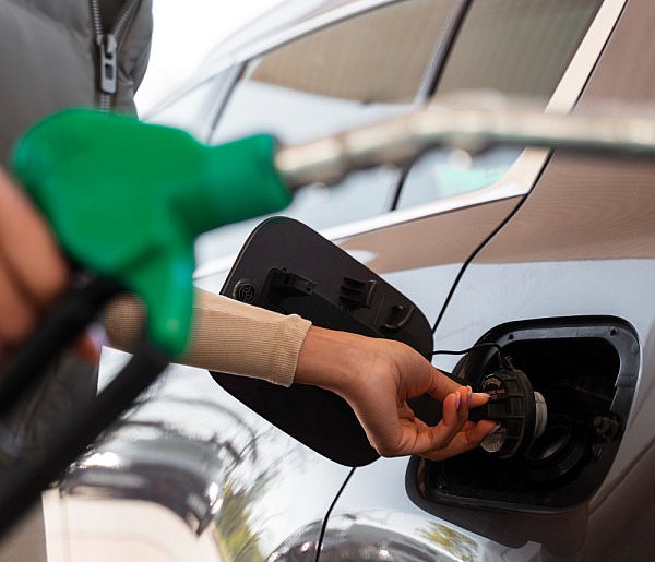 Zaskoczenie na stacjach paliw. Kierowcy nie tego się spodziewali-26190