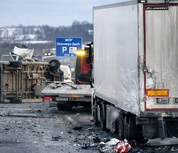 Łódzkie: A1 koło Łodzi odblokowana po wypadku (aktl.)