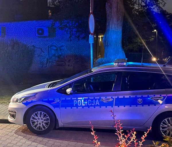 Kontrola w Przedborzu zaczęła się od braku świateł i pasów bezpieczeństwa…