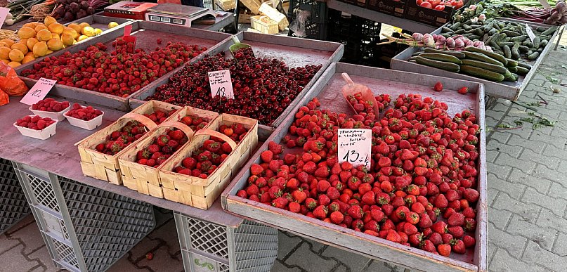 Od wtorku obowiązek oznakowania sprzedawanych owoców i warzyw flagami krajów pocho