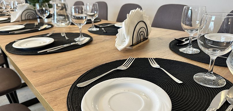 Naukowcy badają pociąg mózgu do alkoholu