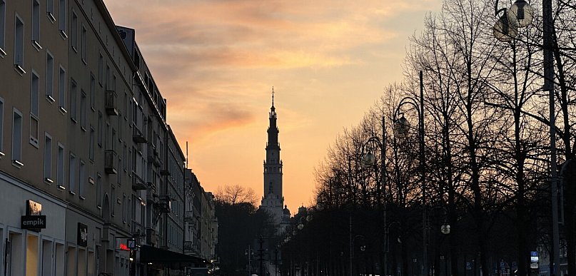 Abp Depo o Jasnogórskich Ślubach Narodu: obok teologicznego charakteru miały inten